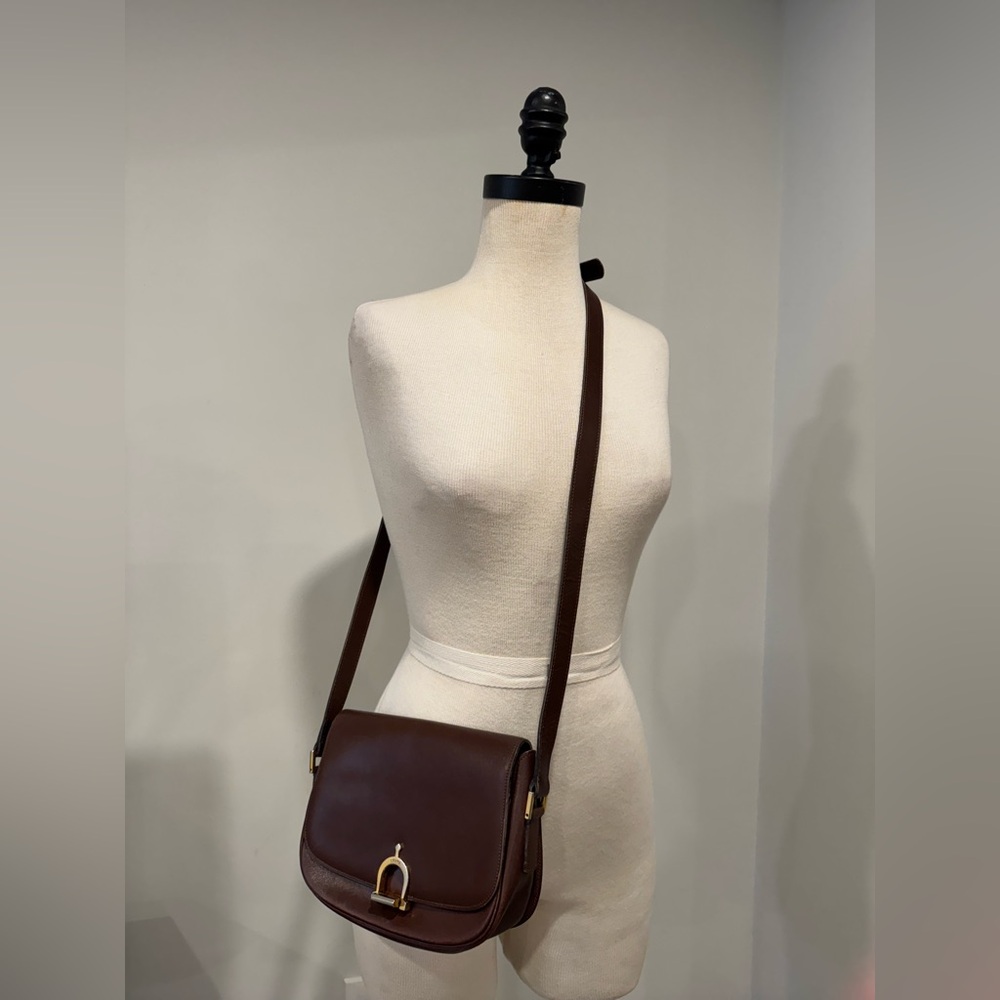 Authenticated Celine Brown Leather Vintage Crecy Crossbody Bag - Picture 4 of 16